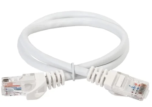 Шнур коммутационный (патч-корд) кат.5Е UTP 3м белый GENERICA PC08-C5EU-3M-G