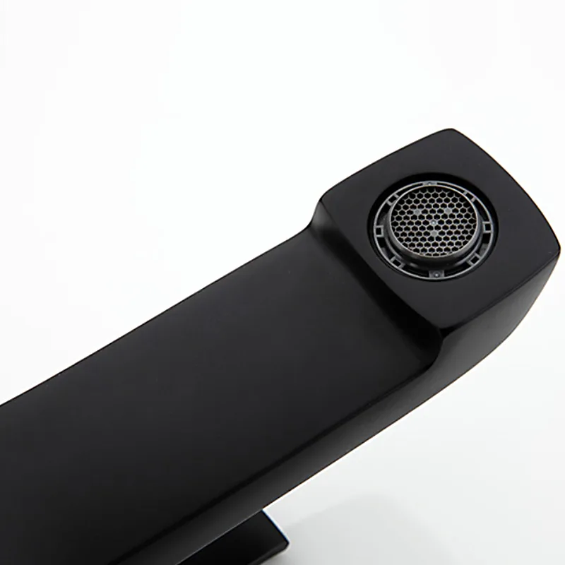 Смеситель для раковины ф35-гайка черный GAPPO G1050