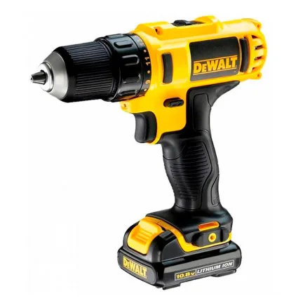 Дрель аккумуляторная DeWalt DCD710C2P+мультитул