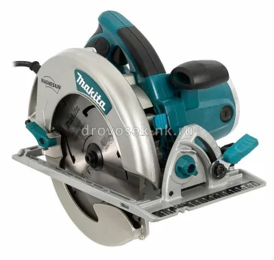 Пила дисковая электрическая Makita 5008MG (210*30мм, 1,8кВт)