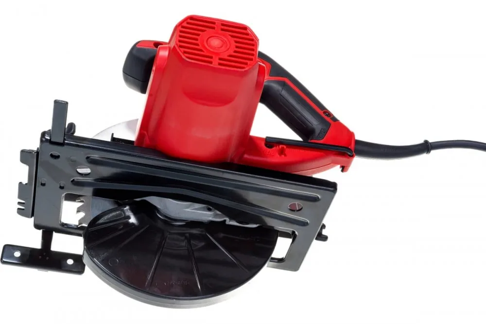 Пила дисковая Makita M5802
