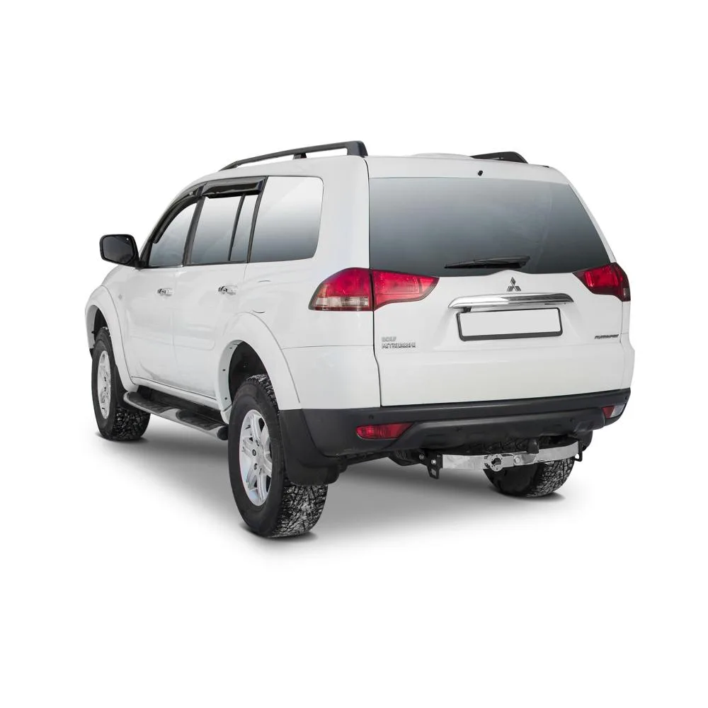 ТСУ Mitsubishi Pajero Sport (2008-2020) С НЕРЖАВЕЮЩЕЙ ПЛАСТИНОЙ (б/электрики) BERG