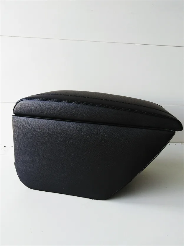Подлокотник Hyundai i30 (2007-2012) кож. зам AVTOSLAVA