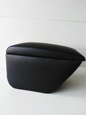 Подлокотник Hyundai i30 (2007-2012) кож. зам AVTOSLAVA