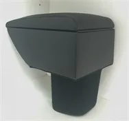 Подлокотник Nissan Juke (2010-) со вставкой в подстаканник,кож. зам AVTOSLAVA