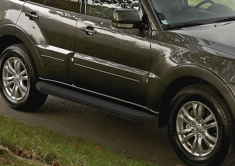 Порог-площадка "Premium-Black" A173ALB + комплект крепежа, RIVAL, Mitsubishi Pajero IV 2006-2011-
