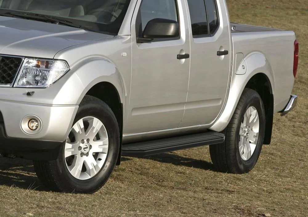 Порог-площадка "Premium-Black" A173ALB + комплект крепежа, RIVAL, Nissan Navara 2005-2010-2015