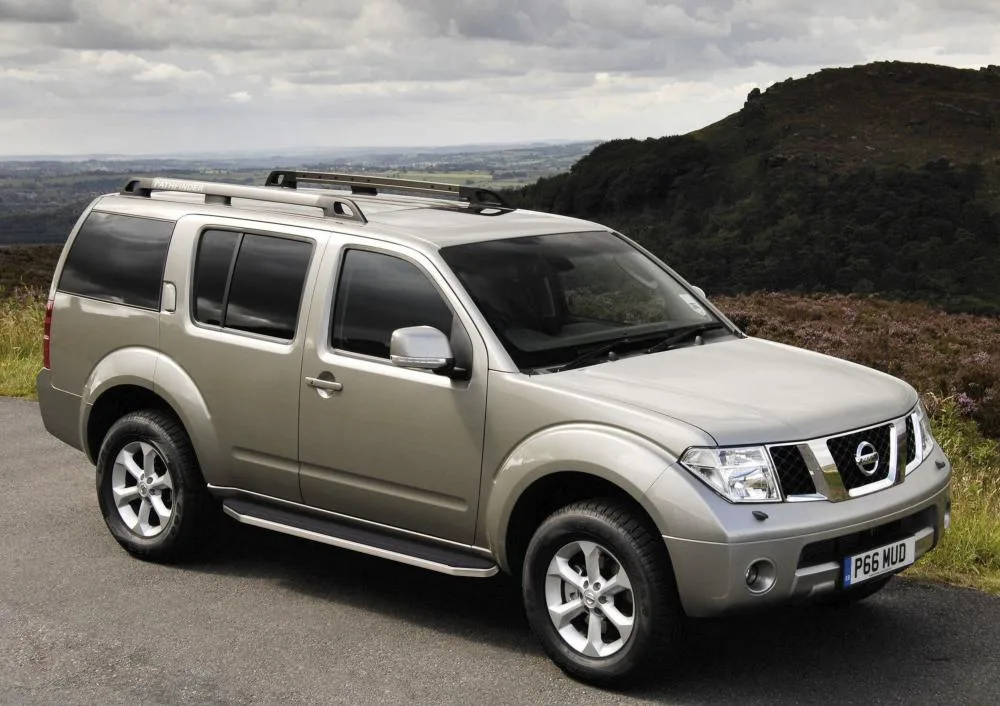 Порог-площадка "Premium" A173ALP + комплект крепежа, RIVAL, Nissan Pathfinder 2004-2010-2014