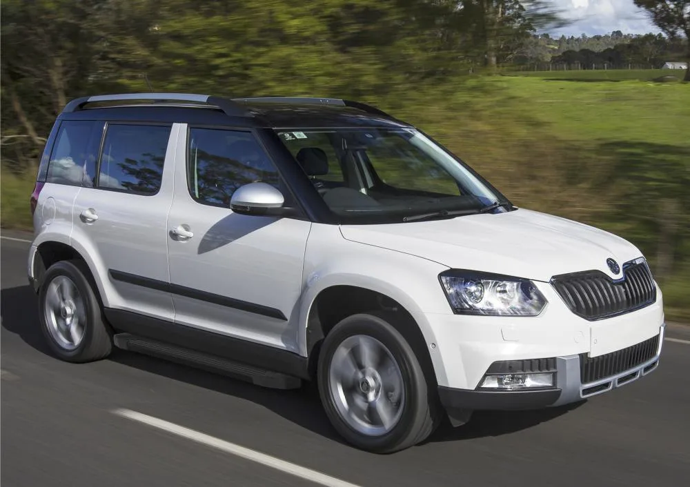 Порог-площадка "Black" F173ALB + комплект крепежа, RIVAL, Skoda Yeti 2009-2014-