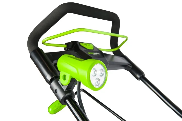 Снегоуборщик GREENWORKS GD40ST VT 2600007 (аккумуляторный, б/щ, 2л.с., 40В, БЕЗ АКБ и ЗУ)