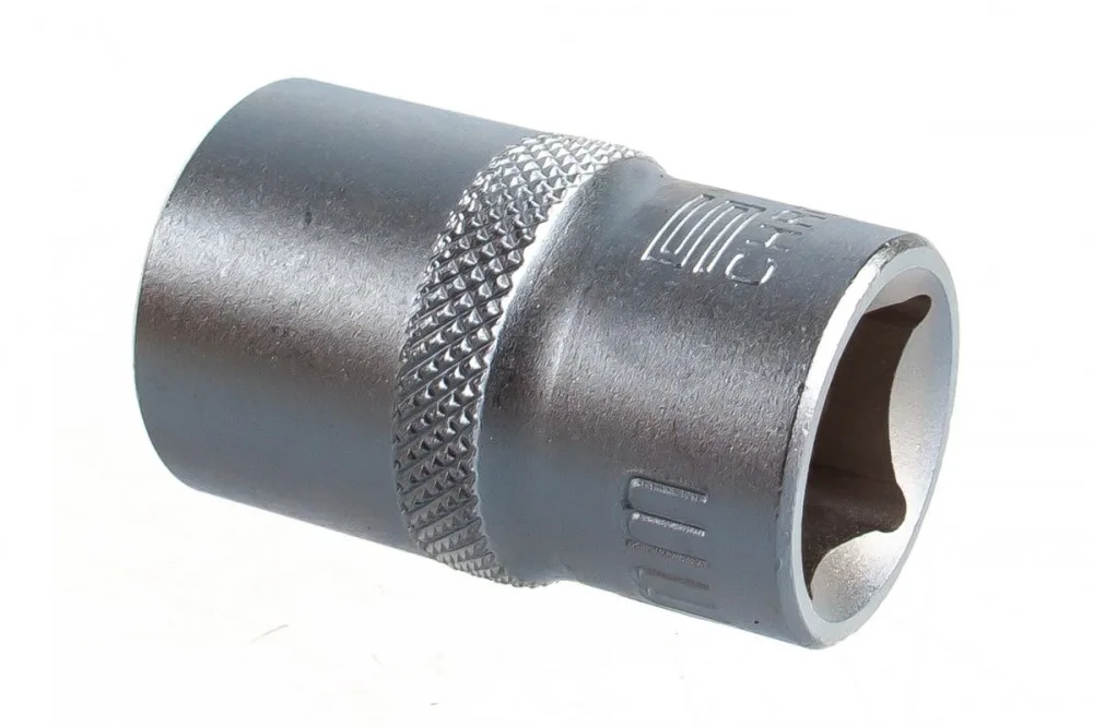 Головка торцевая 17мм 1/2" 6-гранная, CrV, под квадрат Stels 13828