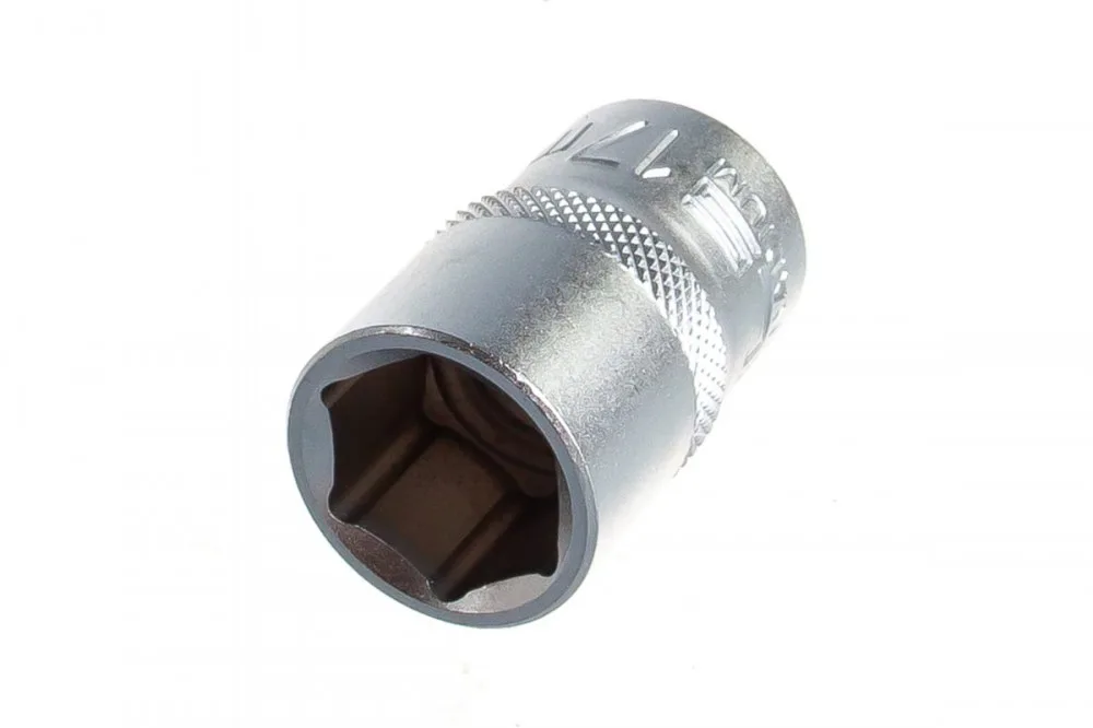 Головка торцевая 17мм 1/2" 6-гранная, CrV, под квадрат Stels 13828