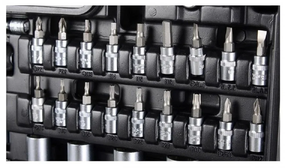 Набор инструментов (108 пр., 1/2", 1/4", CrV) в кейсе ВИХРЬ 73/6/7/8