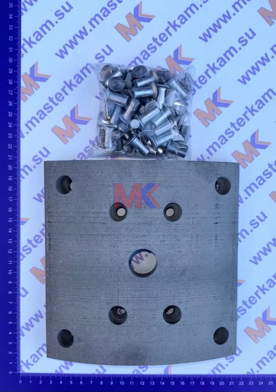 Накладки тормозные+заклепки 5440 передние (к-т на 1ось) АККОР