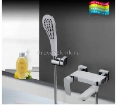Смеситель для ванны с коротким изливом белый/хром GAPPO G3248