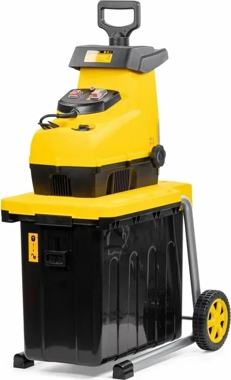 Измельчитель электрический CHAMPION SH280 (2,8кВт 44мм 53л)