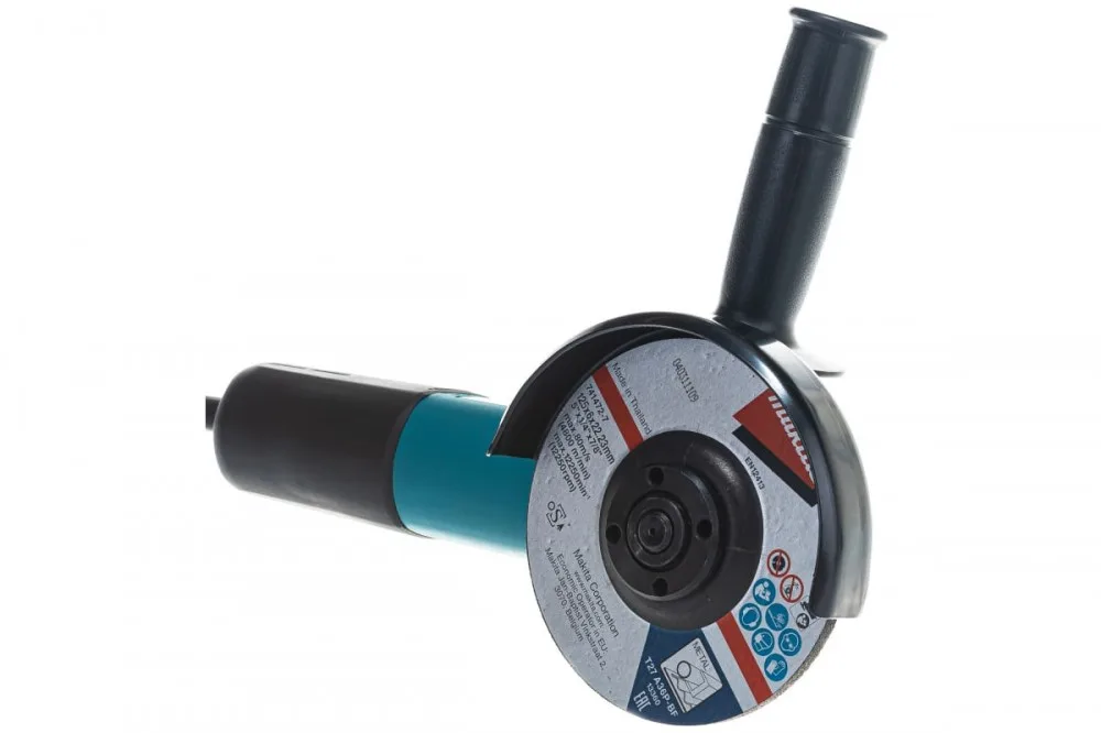 Угловая шлифовальная машина Makita 9558HNK6 (125мм, 840Вт)