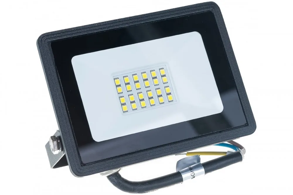 Прожектор СДО 06-30 6500К IP65 черн. IEK LPDO601-30-65-K02