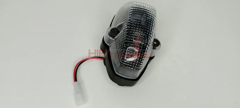 Фонарь габаритный верхний БЕЛЫЙ (на кабину) HYUNDAI HD65,72,78,160,170,260,270,450 CR926607A901