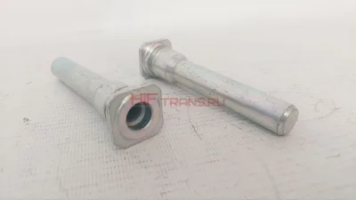 Палец суппорта направляющий (нижний) ISUZU NPR75 Е5,NLR85 8980475310 JMC