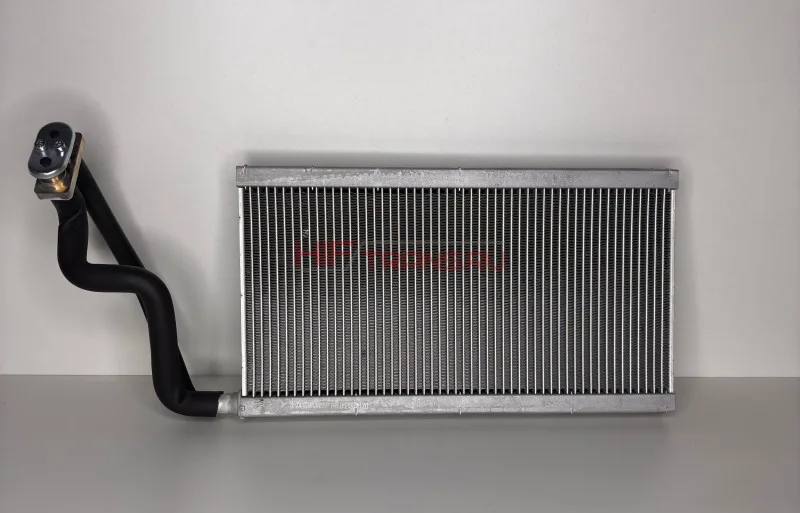 Радиатор кондиционера SHAANXI X3000 OEM DZ14251841101