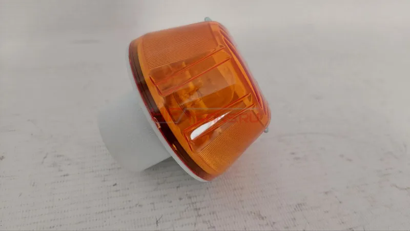 Повторитель поворотника HOWO,SITRAK (боковой) 811W253206011 OEM