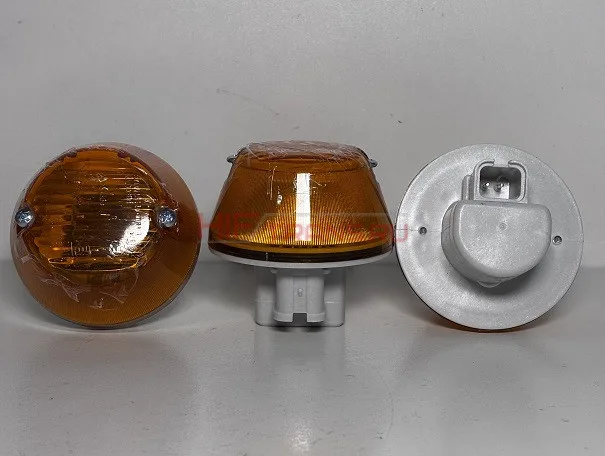 Повторитель поворотника HOWO,SITRAK (боковой) 811W253206011 OEM