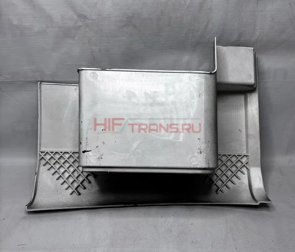 Корпус подножки нижний левый DONG FENG GX ЧЁРНЫЙ 8405929C6200 8405325C6201 OEM