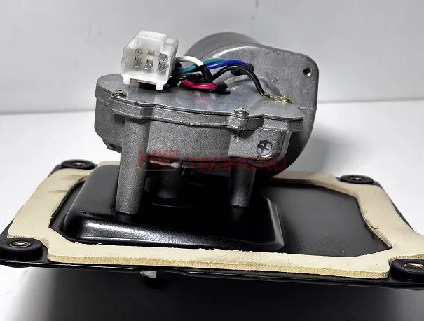 Мотор стеклоочистителя DONGFENG 3741010C6100 OEM
