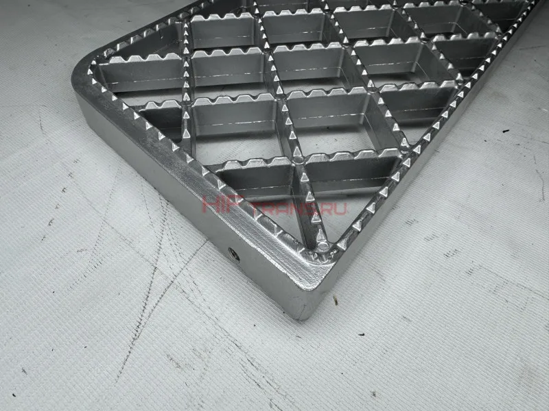 Ступень FAW J7 ВЕРХНЯЯ 5103191B90D ОРИГИНАЛ
