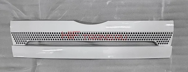 Накладка FAW J7 решетки капота нижняя БЕЛАЯ 5302073B90F ОЕМ