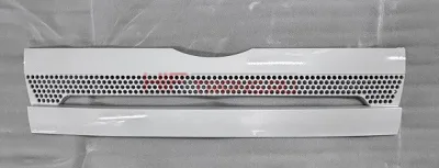 Накладка FAW J7 решетки капота нижняя БЕЛАЯ 5302073B90F ОЕМ