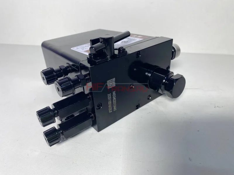 Насос подъема кабины FOTON BJ4189 (ручной) H4504020104A0 OEM