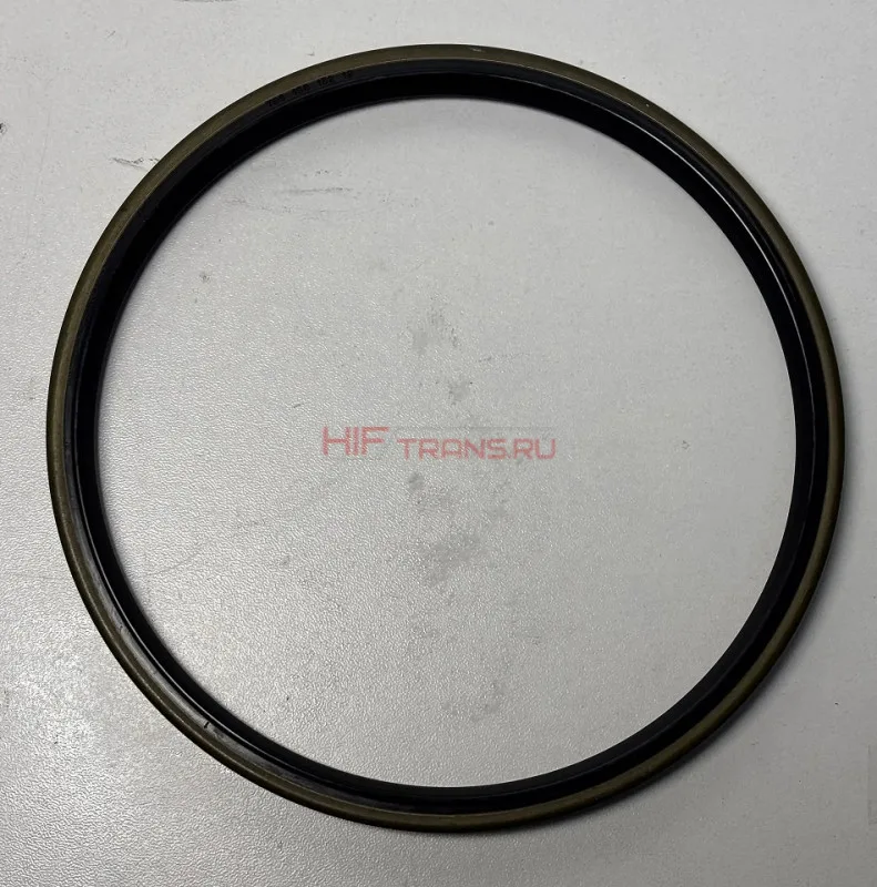 Сальник передней ступицы HINO500/700 SZ31101046