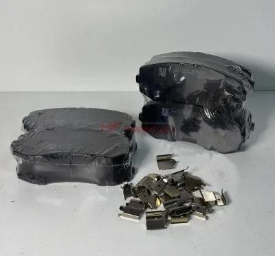 Колодки тормозные MMC FUSO Кантер (к-т 8шт) (дисковые) +скобы MK528946 ADC44274