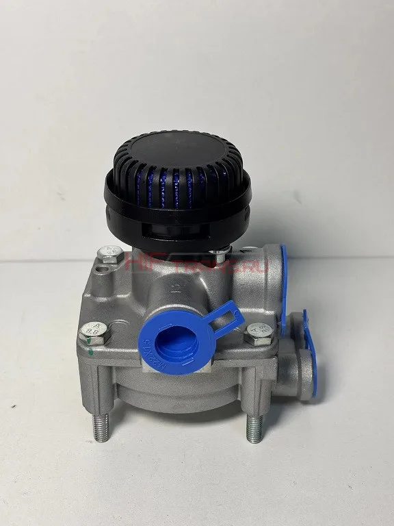 Клапан тормозной ускорительный F3000 81521166071 LEO700242A