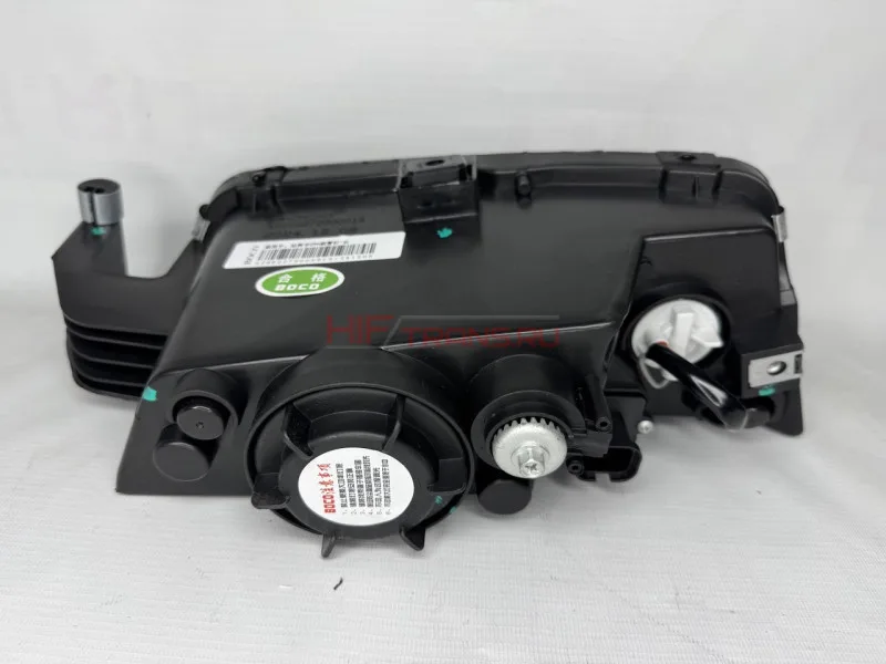 Фара ПТФ R SITRAK C7H MAX в сборе AZ962272000013 OEM