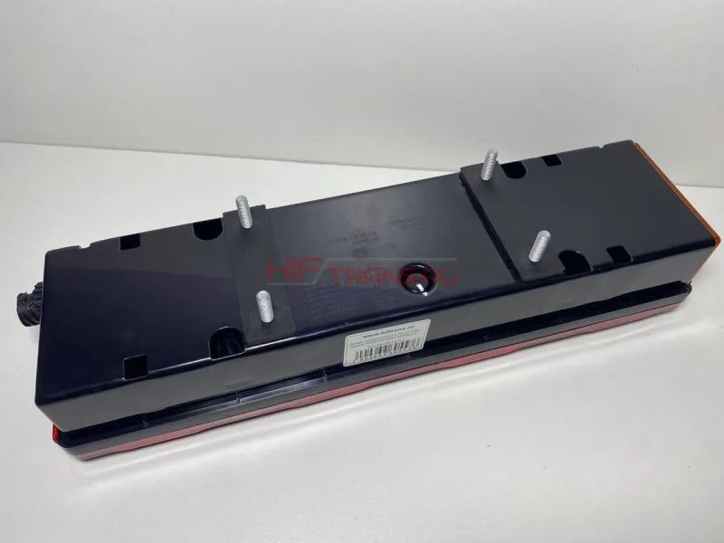 Фонарь задний HOWO C7H,A7 тягач правый WG9925810002 VMTRUCK