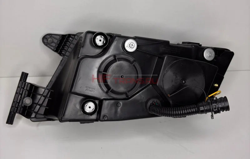 Фара передняя R (LED+разъем) С7Н MAX 812W251016002 ТР0518