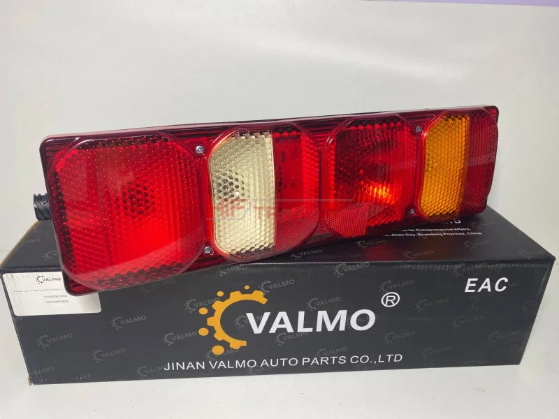 Фонарь задний HOWO C7H,A7 тягач левый WG9925810001 VALMO000808 VALMO