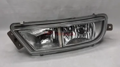 Фара ПТФ левая FAW J7 37320152000C00E OEM