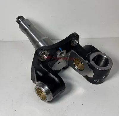 Кулак поворота правый HYUNDAI HD78 567345K300