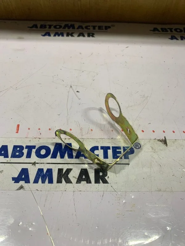АМ-001769 Фиксатор ролика кулачкового вала L1 11 тонн