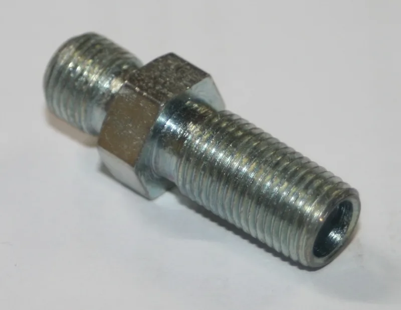 Переходник М10 - М10 длинный (853963-01)