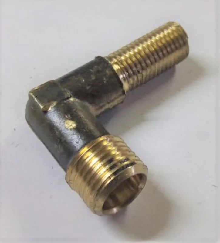 Угольник М12 х М16