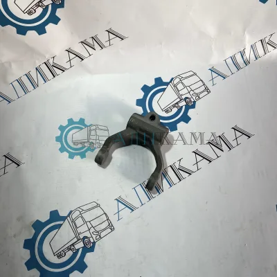 Вилка включения сцепления / ПАО КАМАЗ