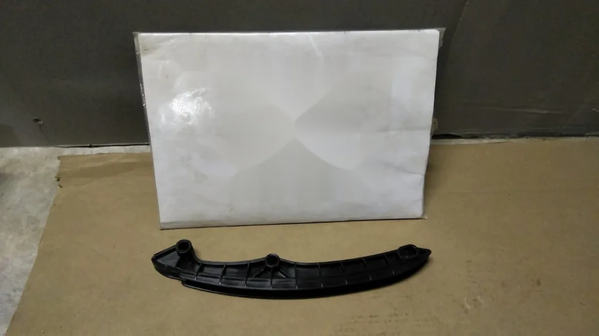 Направляющая цепи успокоитель ГРМ Faw X40 1026051-26L