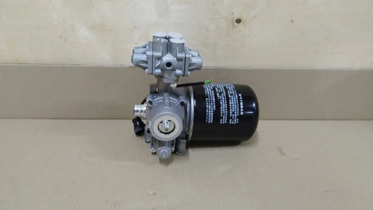 Влагоотделитель тормозной системы WAPCO (осушитель) в сборе с фильтром Shacman F3000DZ96189360003
