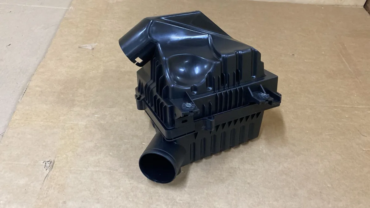 Воздушный фильтр в сборе Chery Tiggo 8 Pro MAX 2023 151000202AA